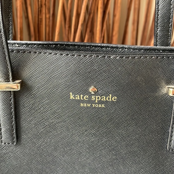 Kate Spade New York black satchel with crossbody strap - Picture 3 of 10